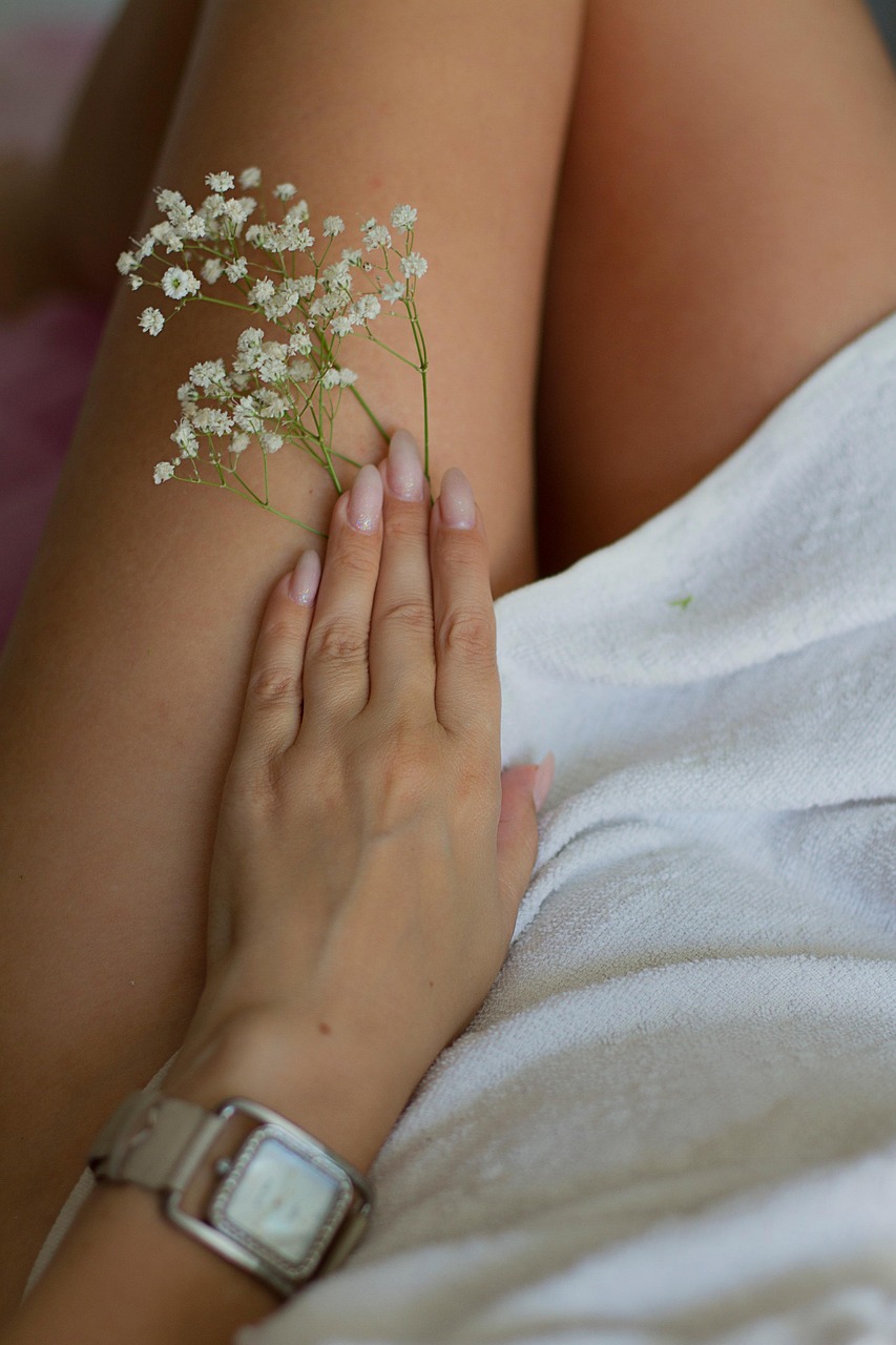 massaggio gambe olio